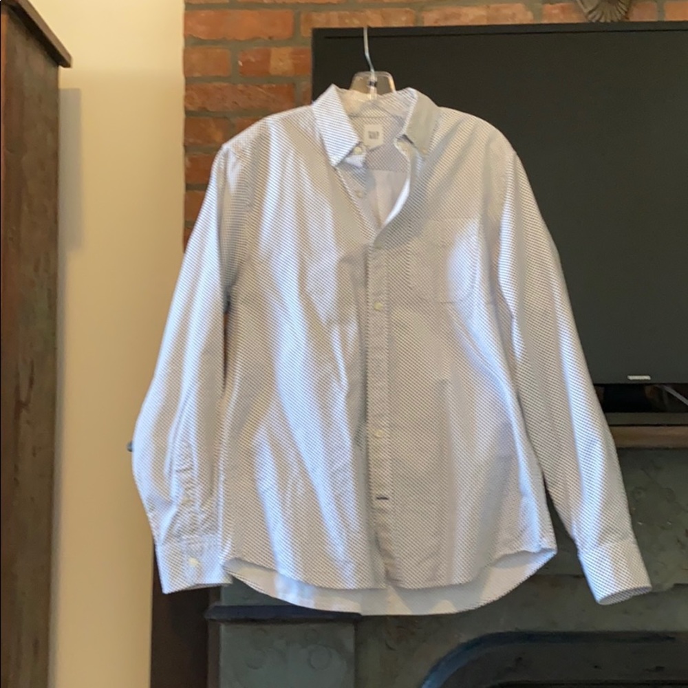 Men’s gap polka dot button down - Navy blue dots